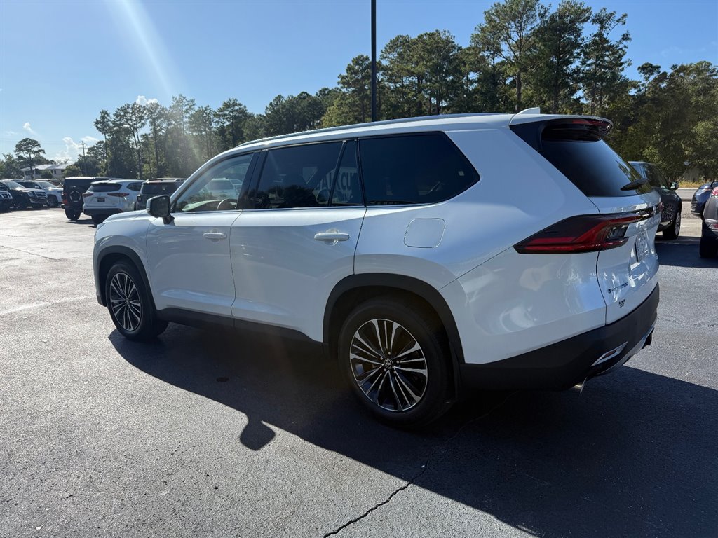 2025 Toyota Highlander Hybrid Limited photo 26