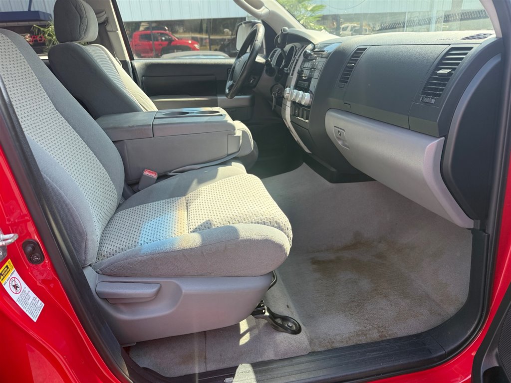 2008 Toyota Tundra SR5 CrewMax photo 10