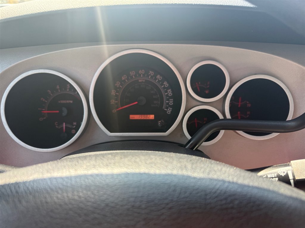 2008 Toyota Tundra SR5 CrewMax photo 13