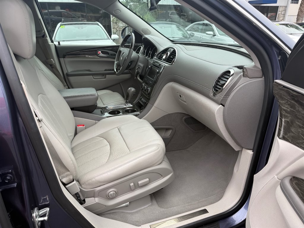 2014 Buick Enclave Leather photo 12