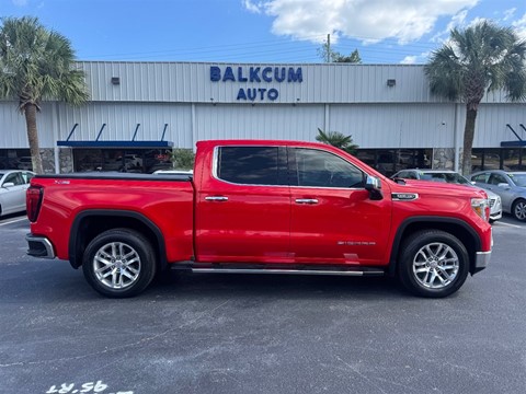 2019 GMC Sierra 1500 SLT Crew Cab Long Box 4WD