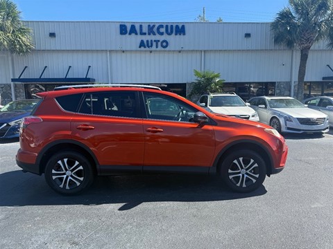 2016 Toyota RAV4 LE FWD