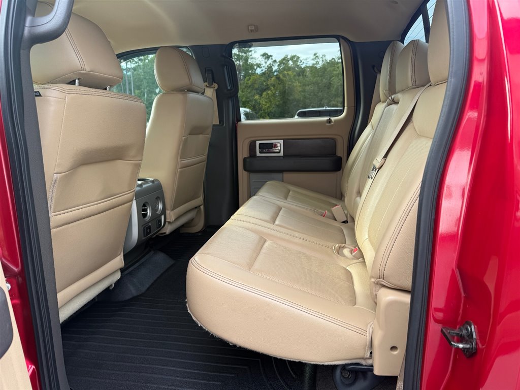 2012 Ford F-150 Platinum photo 12