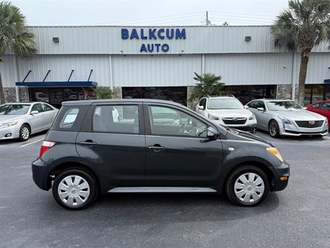 2006 Scion xA Hatchback