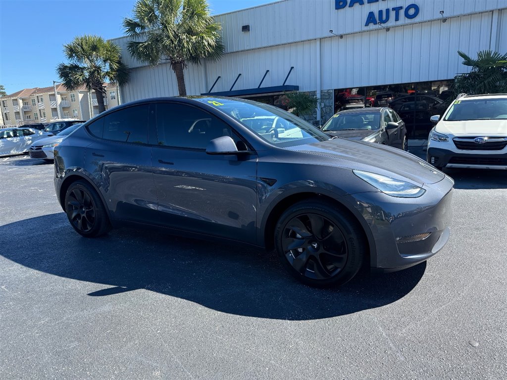 2021 Tesla Model Y Long Range photo 2
