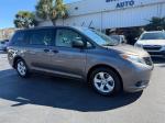 2014 Toyota Sienna Fwd 7-Passenger V6 Pic 2854_V202510301232483