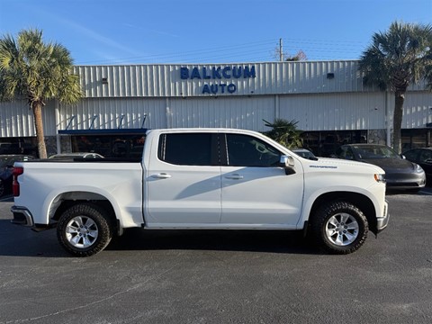 2022 Chevrolet Silverado 1500  LT Crew Cab 2WD