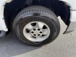 2002 Chevrolet Suburban 1500 2Wd Pic 2854_V202512121405308