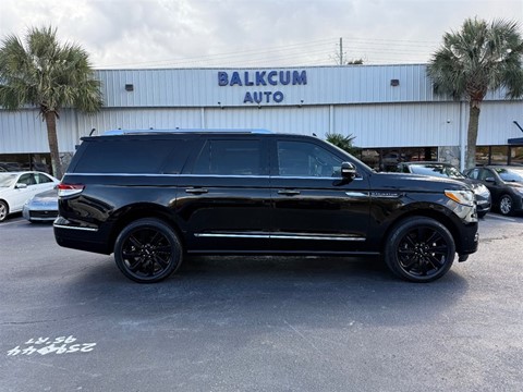 2022 Lincoln Navigator L Reserve 4WD