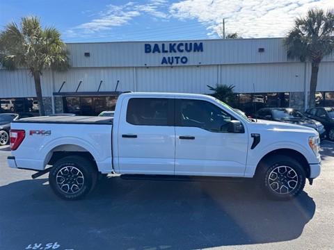 2022 Ford F-150 XL SuperCrew 5.5-ft. Bed STX 4WD