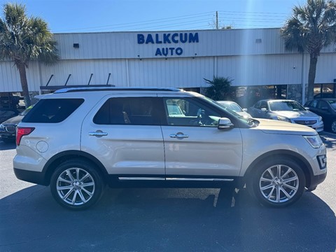 2017 Ford Explorer Limited FWD