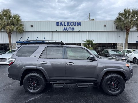 2020 Toyota 4Runner SR5 4WD
