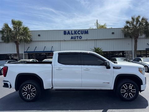2019 GMC Sierra 1500 AT4 Crew Cab Short Box 4WD