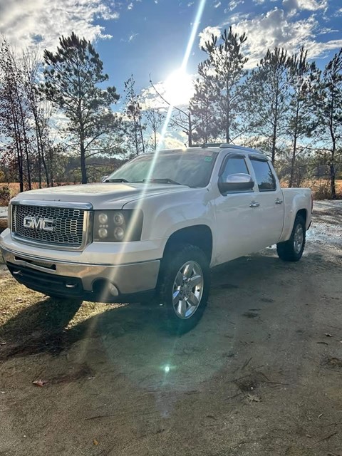 2013 GMC Sierra 1500 SLT Crew Cab 4WD