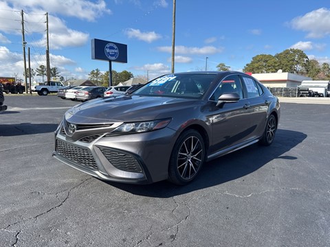 2022 TOYOTA CAMRY SE