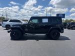2013 Jeep Wrangler Unlimi Pic 2860_V2026042903301000002