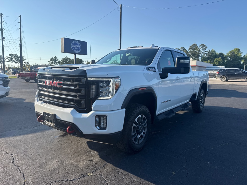 2022 GMC Sierra 4WD Crew Cab Standard Box AT4's photo
