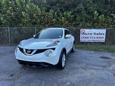 2017 Nissan Juke S FWD