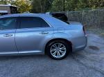 2016 Chrysler 300 Pic 2861_V202410151358495