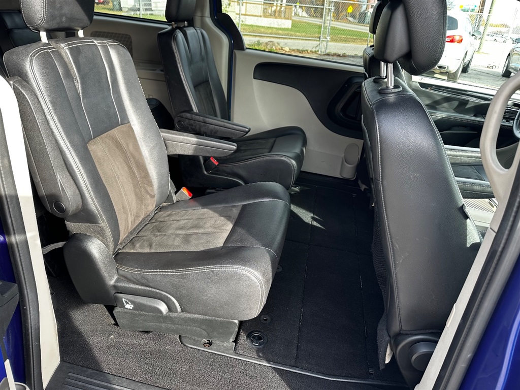 2019 Dodge Grand Caravan SXT photo 20