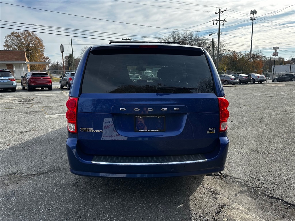 2019 Dodge Grand Caravan SXT photo 6