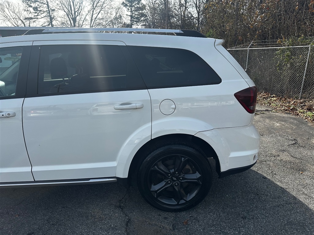 2020 Dodge Journey Crossroad photo 14