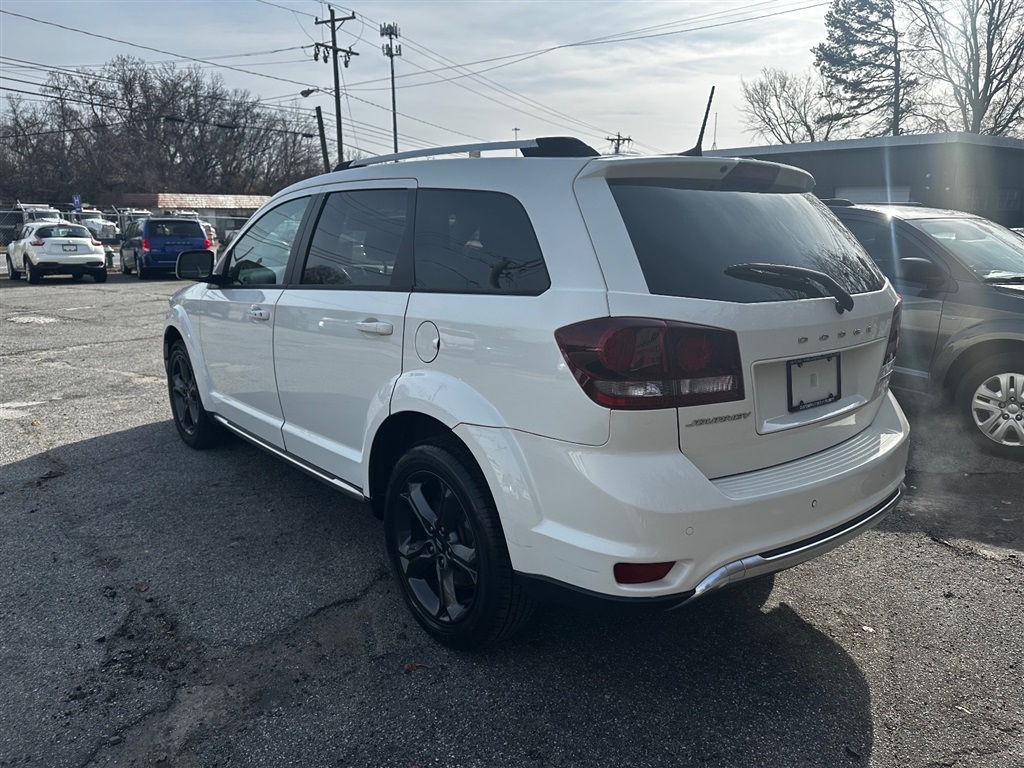 2020 Dodge Journey Crossroad photo 15