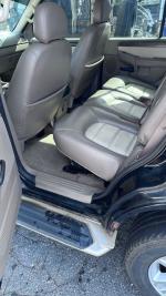 2005 Ford Explorer Pic 2864_V202509120909319