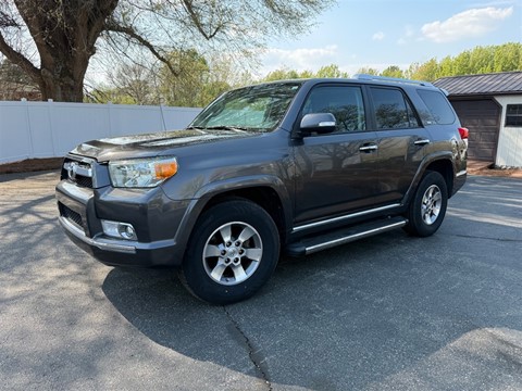 2011 Toyota 4Runner SR5 2WD