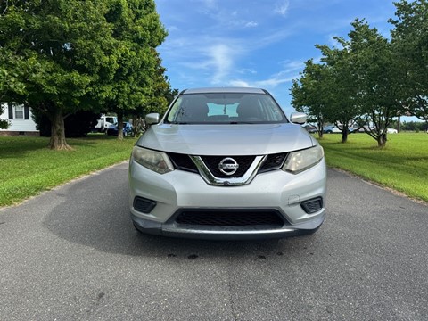 2015 Nissan Rogue S 2WD