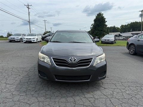 2011 Toyota CAMRY LE