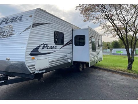 2010 Forest River Puma 31RL