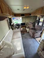 1999 Holiday Rambler Vacationer 2Wd Pic 2874_V202505061530336
