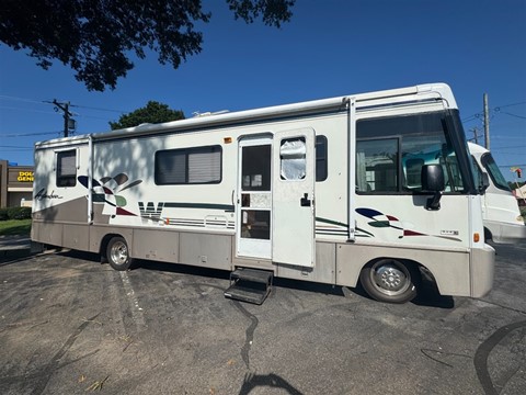 1997 Chevrolet Winnebago Adventurer 30WQ -
