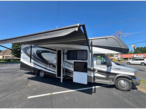 2015 Forest River Sunseeker E450