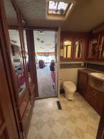 2000 Damon X-Line Motorhome Pic 2874_V2025072215425919