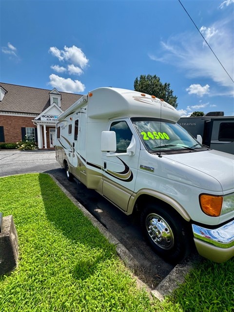 2006 Ford Phonix Cruiser 2350 E-350 Super Duty
