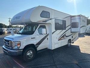 2017 Thor 22FE Freedom Elite V10 E450 for sale by dealer