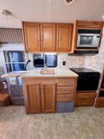 2007 Winnebago Sightseeker 35J Pic 2874_V2025100715052618