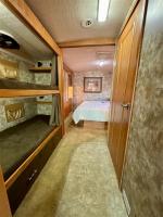 2007 Winnebago Sightseeker 35J Pic 2874_V2025100715052625