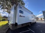 2007 Winnebago Sightseeker 35J Pic 2874_V202510071505268