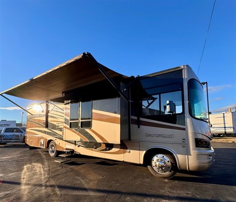 2009 Ford Georgetown 378TS -