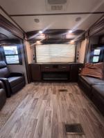 2019 Keystone Cougar 5W 29Res Pic 2874_V2026022013570625