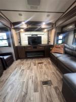 2019 Keystone Cougar 5W 29Res Pic 2874_V2026022013570626