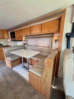 2008 Ford Winnebago Vista 32K Pic 2874_V2026041515534519