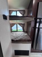2019 Forest River Palomino Solaire 211 Bh Pic 2874_V2026060116525217