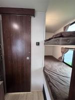 2019 Forest River Palomino Solaire 211 Bh Pic 2874_V2026060116525220