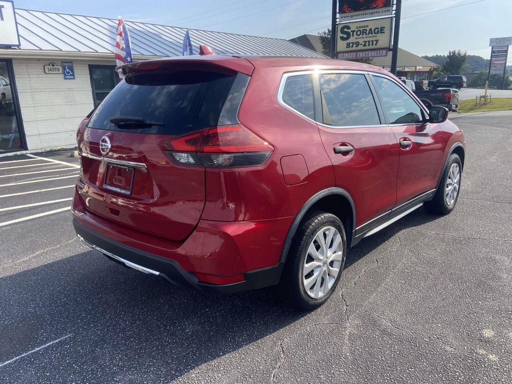 2017 Nissan Rogue S photo 3