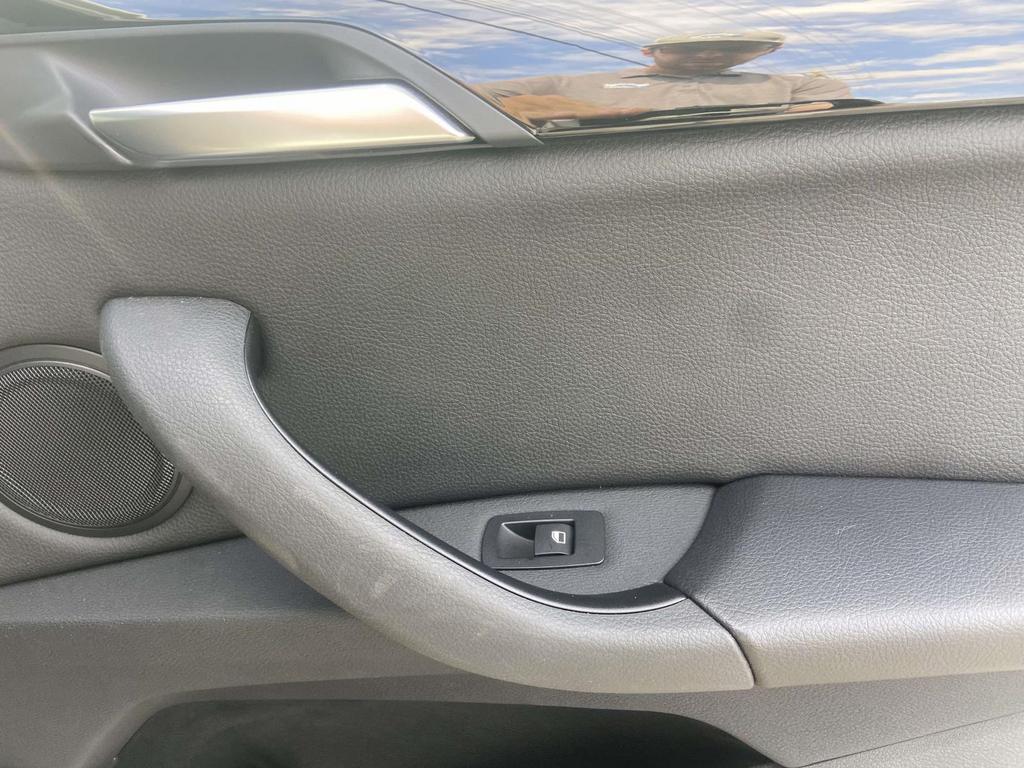 2019 Bmw X1 sDrive28i photo 9