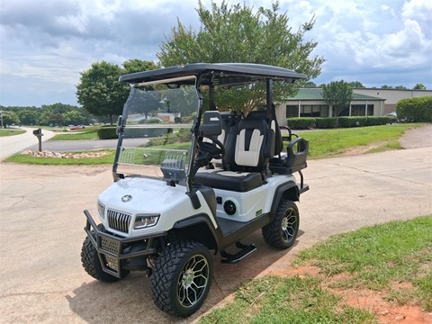 2025 Evolution D5 Maverick 2+2 Plus